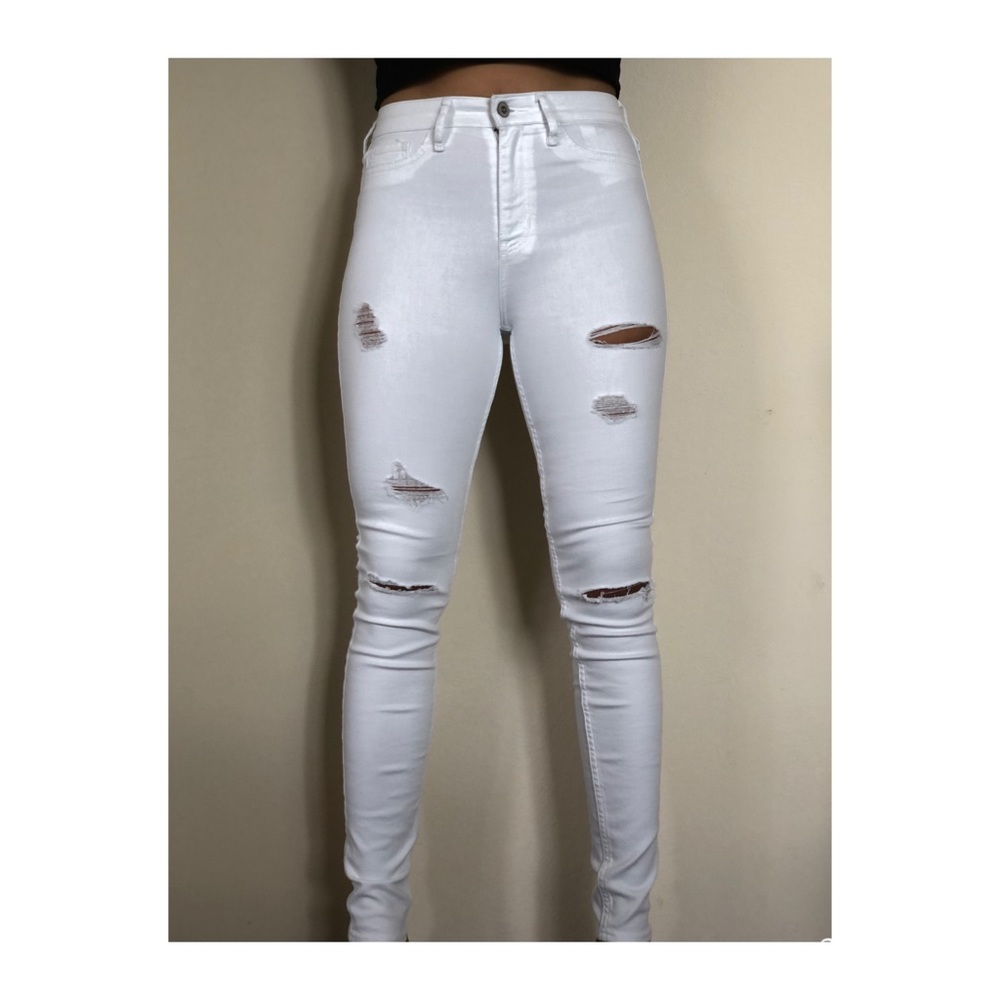 NWOT Hollister high waist super skinny white jeans